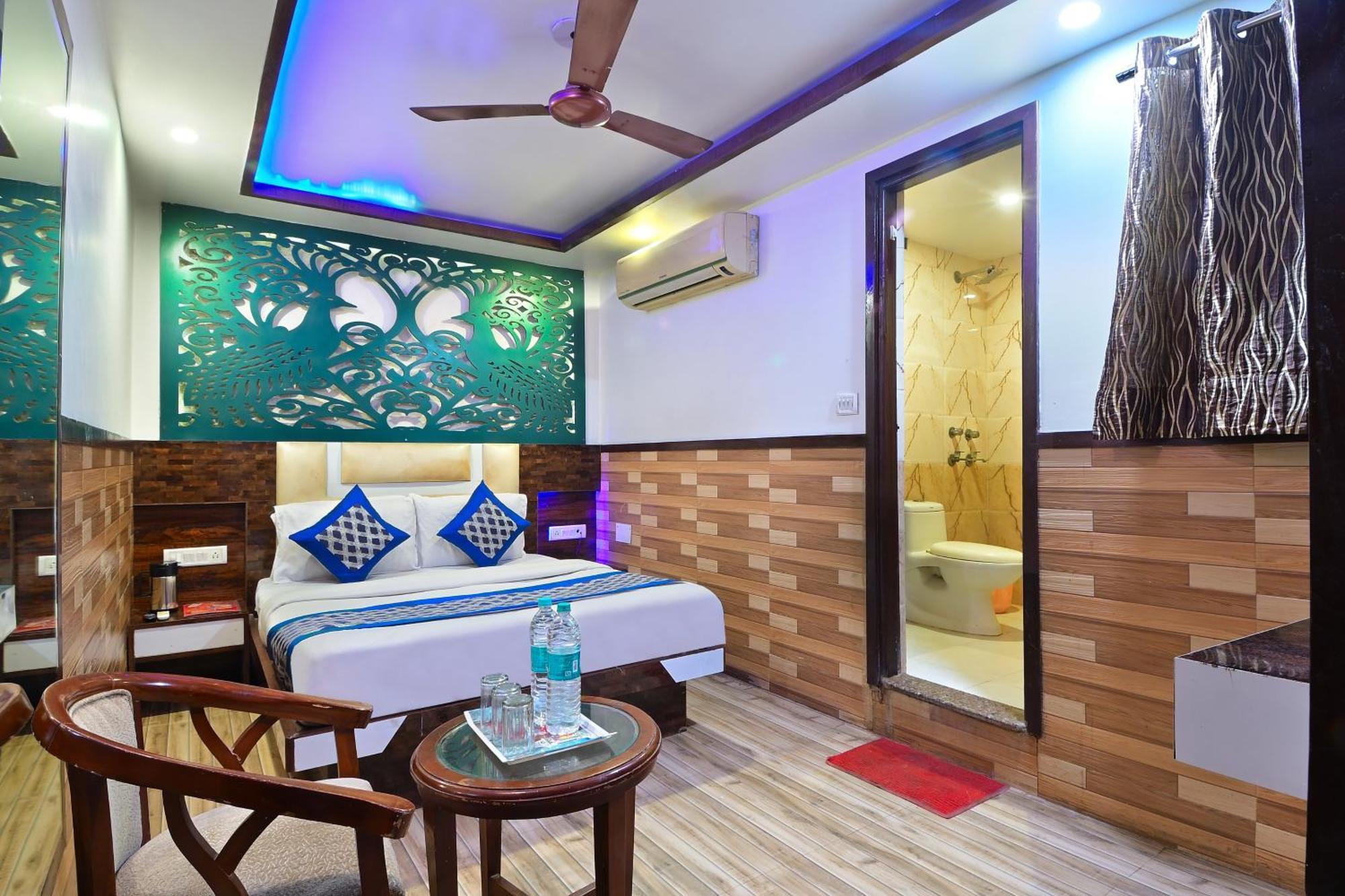 Hotel Glow Inn Paharganj-3 Mins Walk From New Delhi Railway Station ภายนอก รูปภาพ
